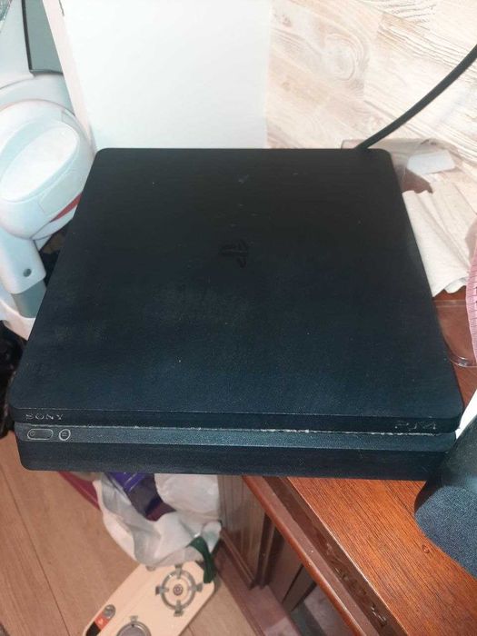 Sony PlayStation 4