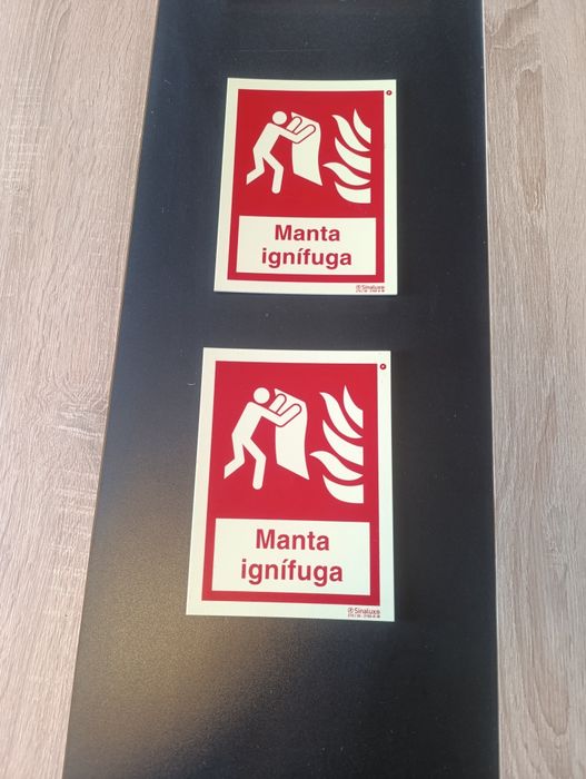 Placas sinalização diversas