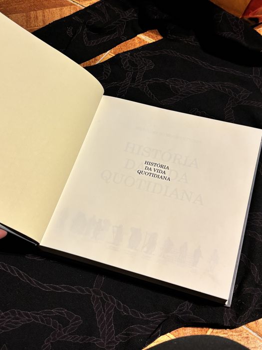 Livro “História da Vida Quotidiana”