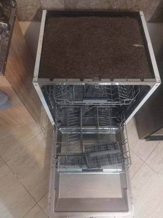 Посудомийна машинка Samsung