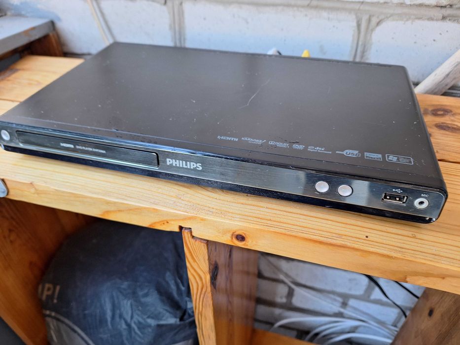 Продаю DVD плеєр Philips, модель DVP3586K/51