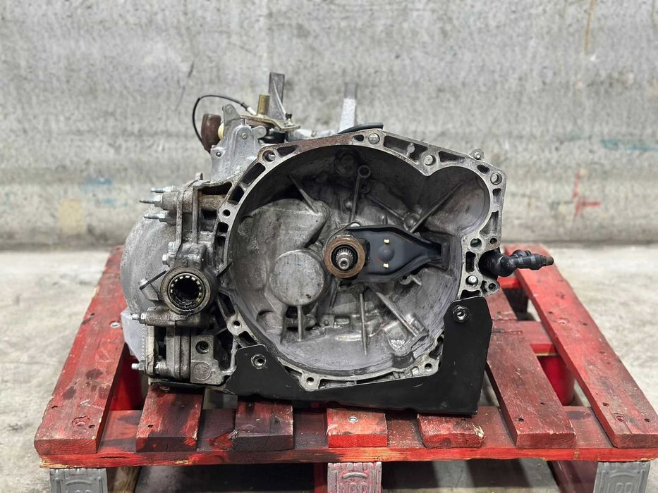 Caixa de velocidades Citroen C4/C5/ Peugeot 407 2.0HDI (Ref.: 20MB02)