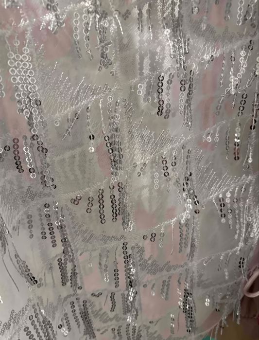 Біла міді спідниця з мереживом