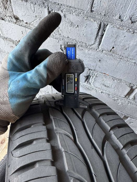 Майже нові літні шини Debica 195/50  R15