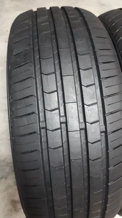 Dois pneus novos 205/50 R17 Ling Long p/ Renault Mégane, Peugeot 308