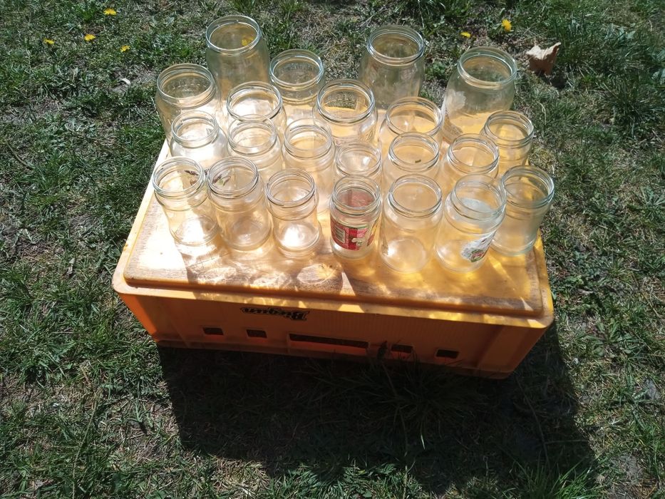 Słoiki z nakrętkami o różnej pojemności - 60 szt.