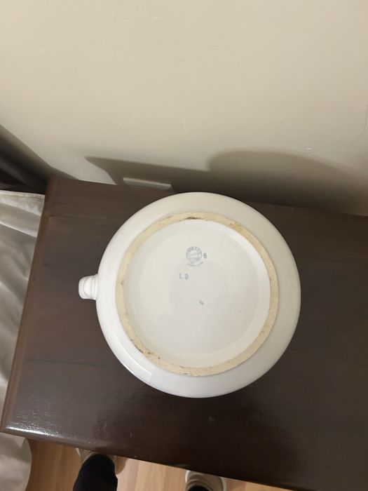 Bacio / penico de louça