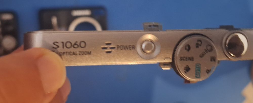 Samsung S1060 - peças para reparação