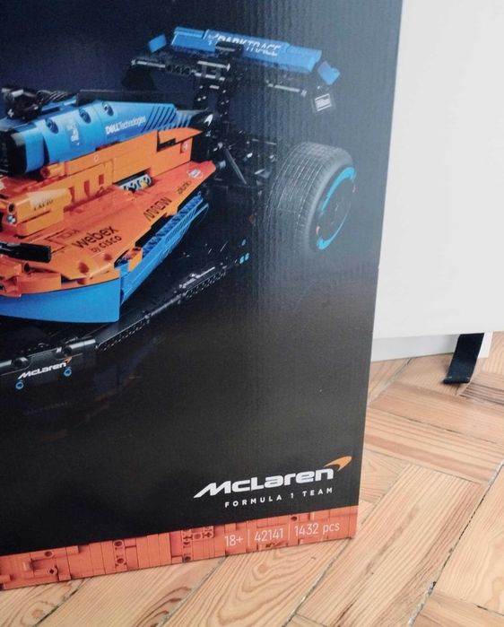 LEGO Technic 42141 McLaren 2022 Formula 1 - (NOVO e SELADO)