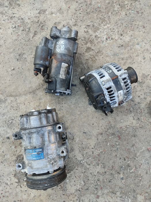 Генератор Volvo V50 36050997