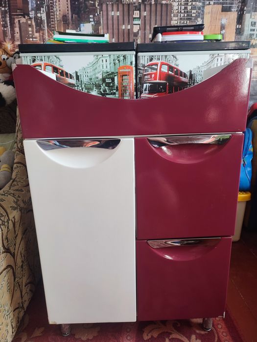 Тумба у ванну кімнату Verona на 3 полиці+раковина