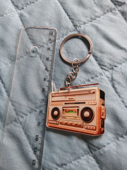 Breloczek radio .