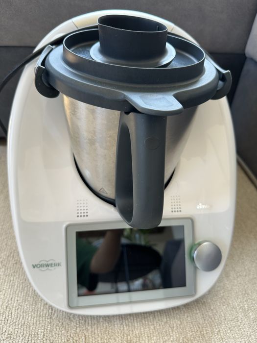 Vendo Bimby TM6.