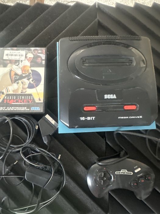 Consola sega mega drive 2 com jogos