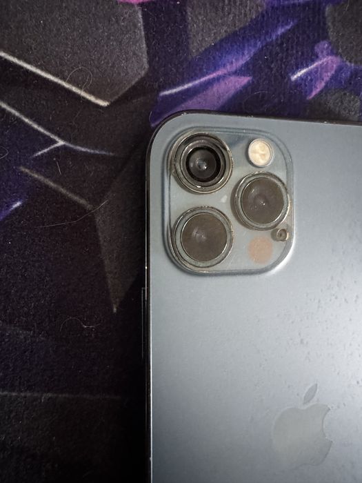 Продам Iphone 12 pro 512 gb