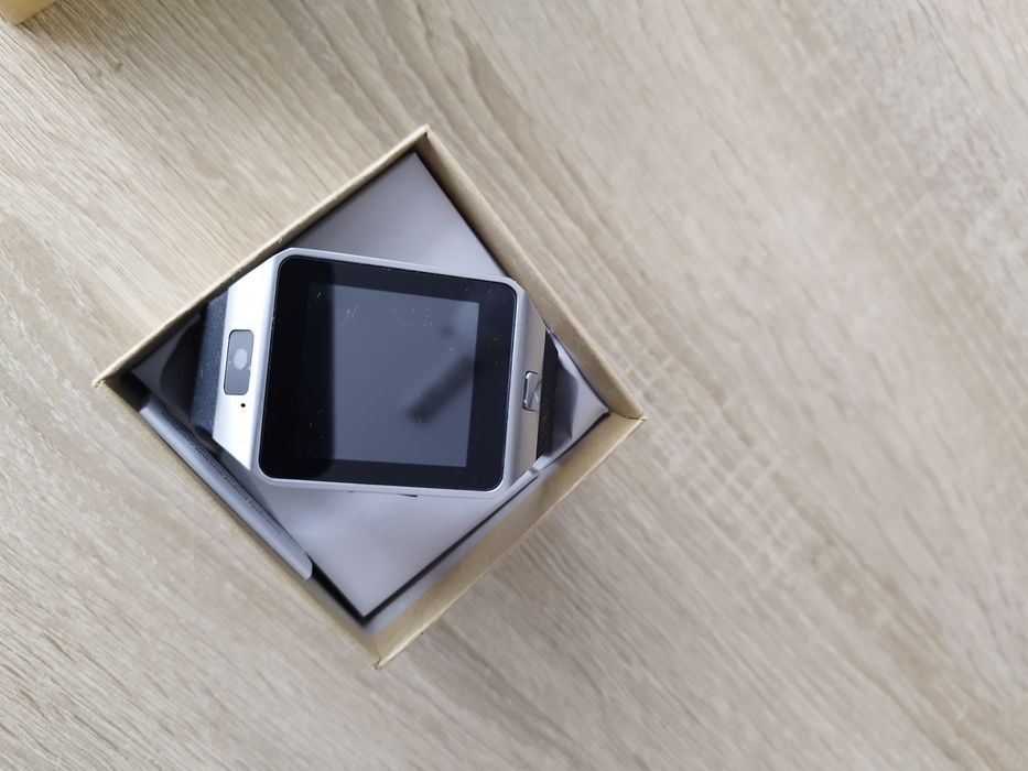 Zegarek smartwatch + gratis