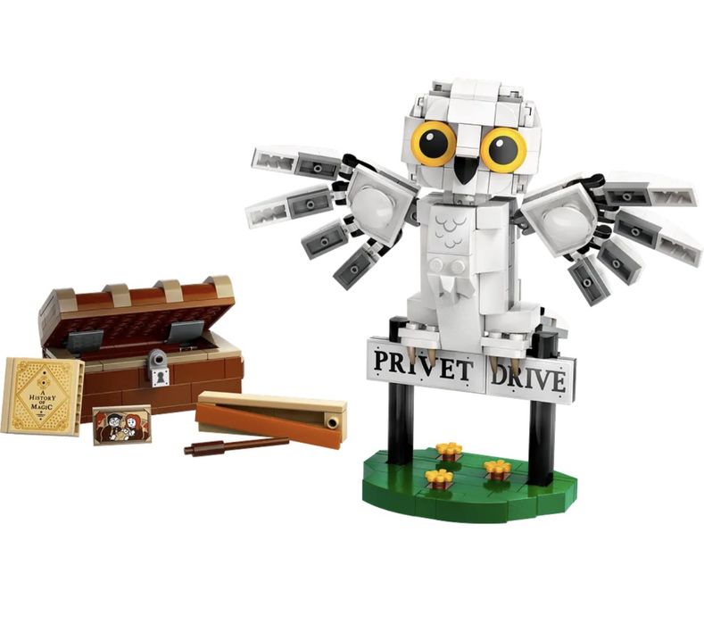 Конструктор LEGO DUPLO 10993 Домик на дереве 3 в 1