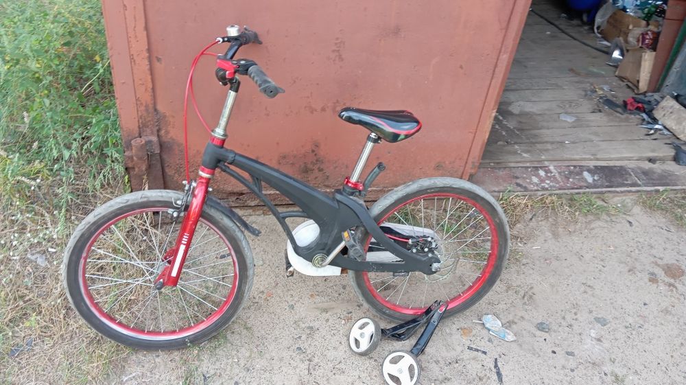 Детскій велосипед