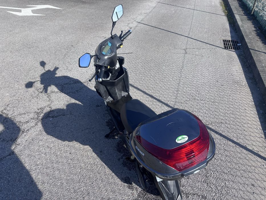 Scooter eletrica