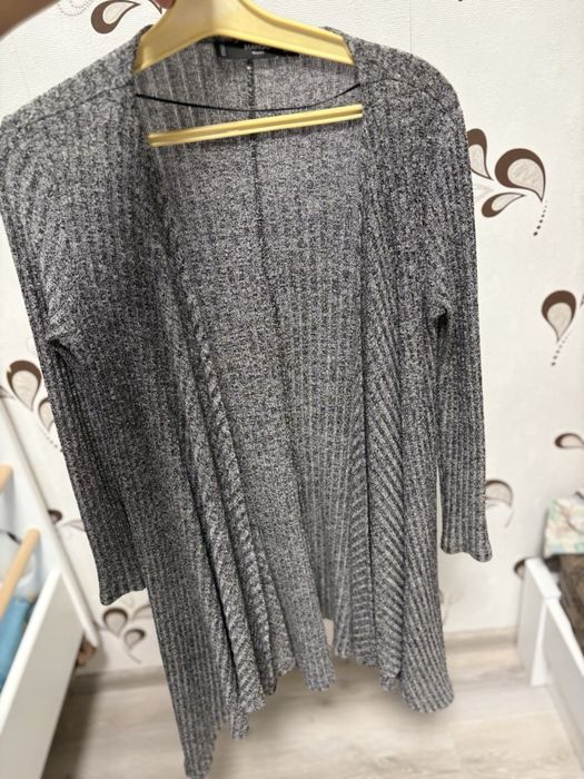 Плаття жіночі, класичні, кардиган Mango batik розмір с/м