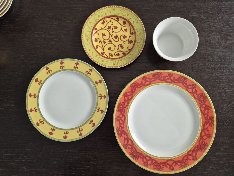 Serviço de loiça RosenThal para 10 pessoas