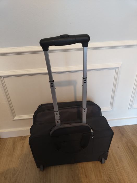 Trolley/pasta para PC e documentos marca American Tourister