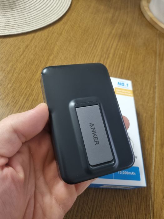 Anker  15w Ultra-Fast Magnetic Charging