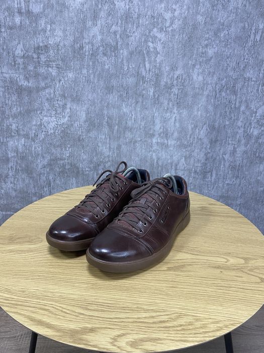 Оригінальні чоловічі кросівки Clarks