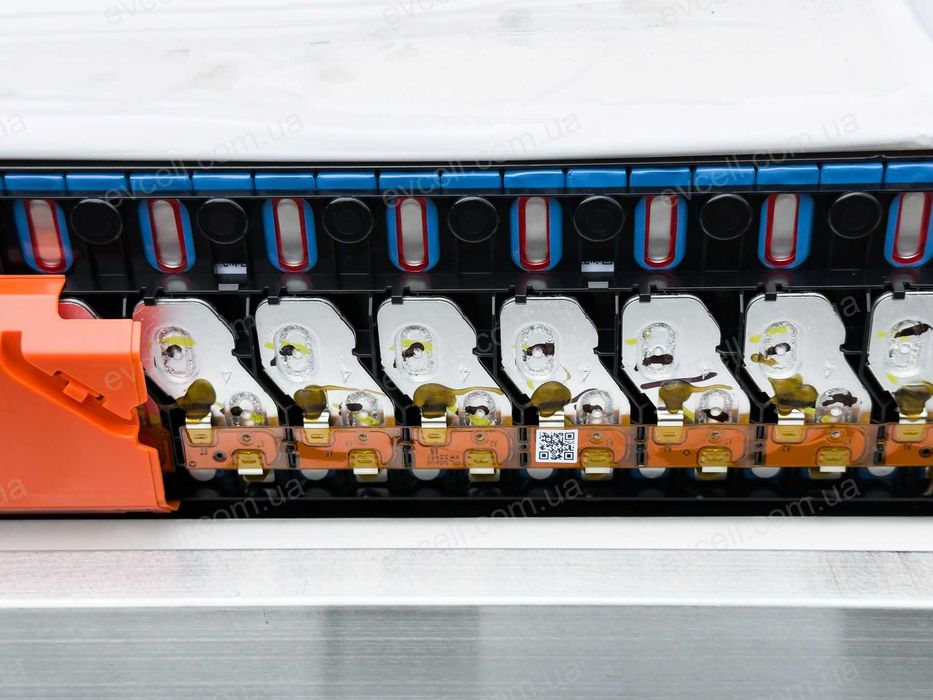 Акумуляторна батарея 570V на 85kWh – 178S, 150Ah, LiFePo4 – BYD Blade