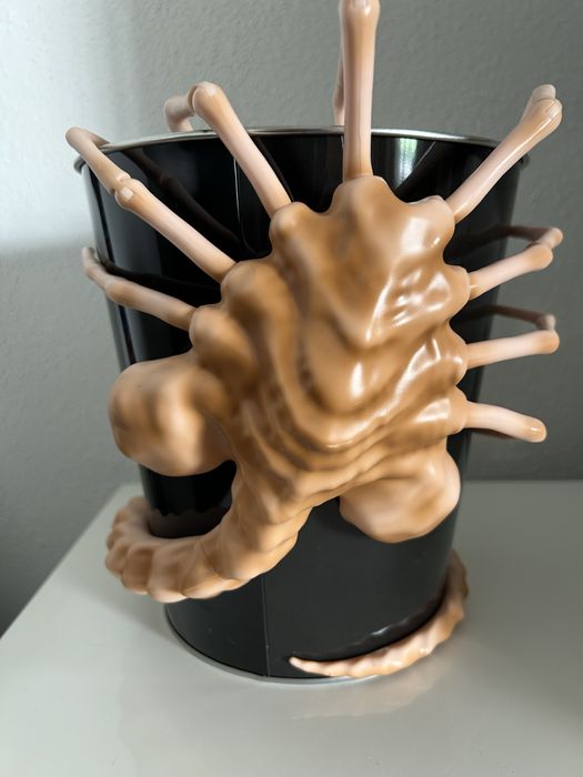 Alien covenant - popcorn bucket - facehugger