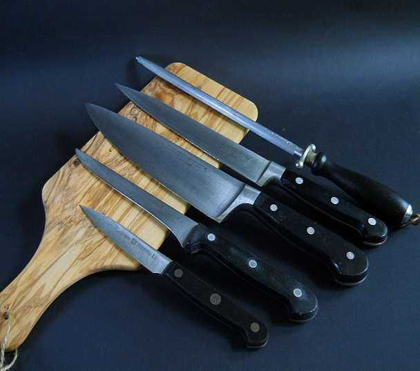 Кухонные ножи "ZWILLING J .A.Henckels, Solingen"-Германия