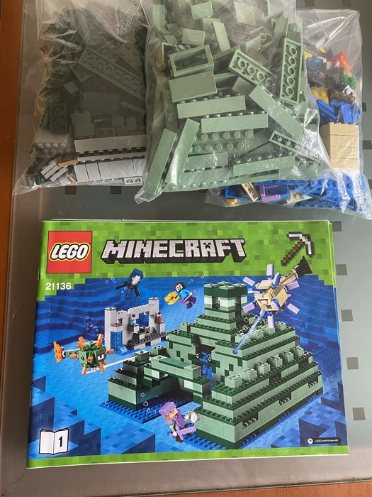 Лего Майнкрафт « Подводный храм». 21136