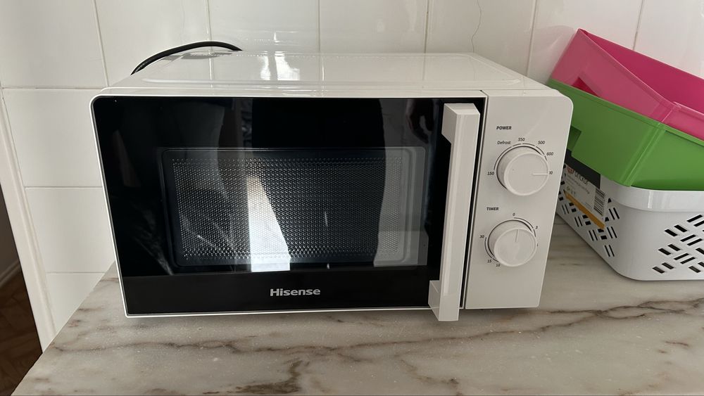 Micro-ondas Hisense
