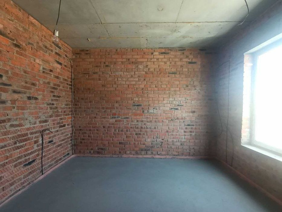 Без комісії! Продам якісний таунхаус в КМ Балатон, Нові Петрівці!