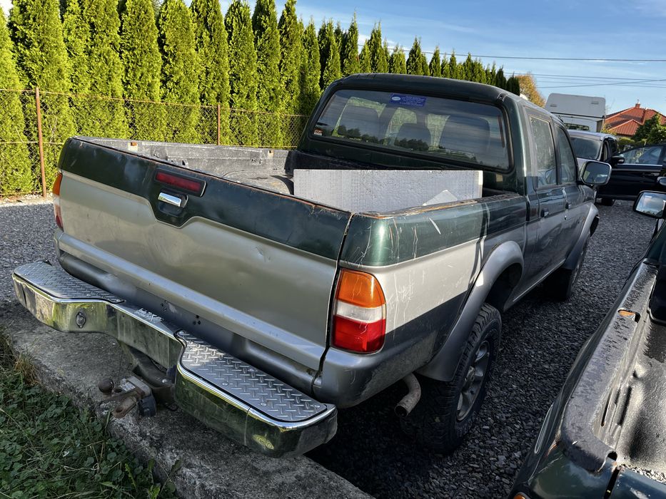 Tylna burta Mitsubishi L200 model z lat 1996 do 2006