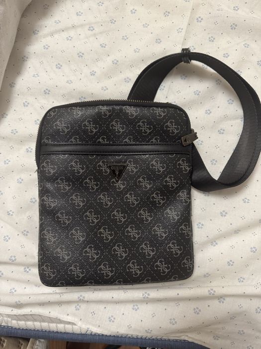 Bolsa guess preta