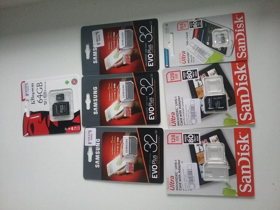 Карты памяти разной емкости. Все с гарантией