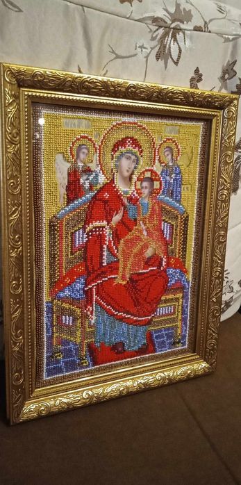 Икона Пресвятой Богородицы Всецарица