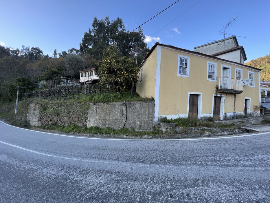 Casa Tradicional + Terreno