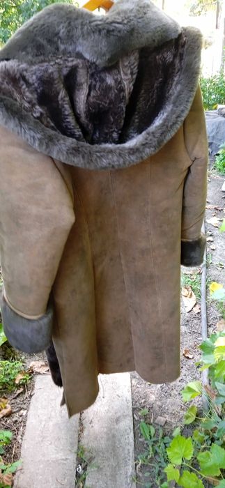 женская теплая дубленка