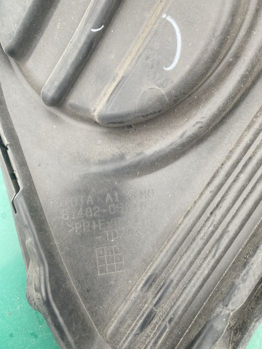 Решітки переднього бампера Toyota Highlander 14-16 без ПТФ