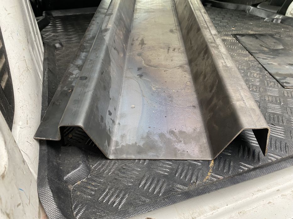 Belka świetlna zderzak przyczepy lawety