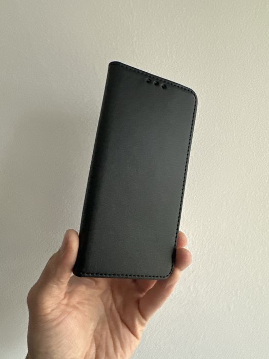 Etui zamykane czarne do Samsung Galaxy S8