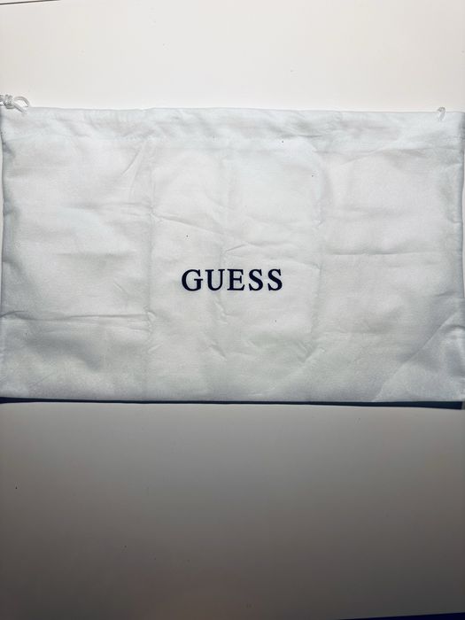 Worek przeciwkurzowy Guess