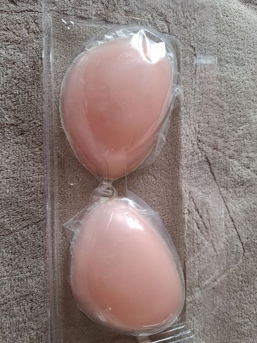 Julimex BS-04 sylikonowy biustonosz samonośny z ramiączkami