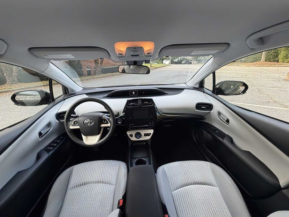 Toyota Prius 2016