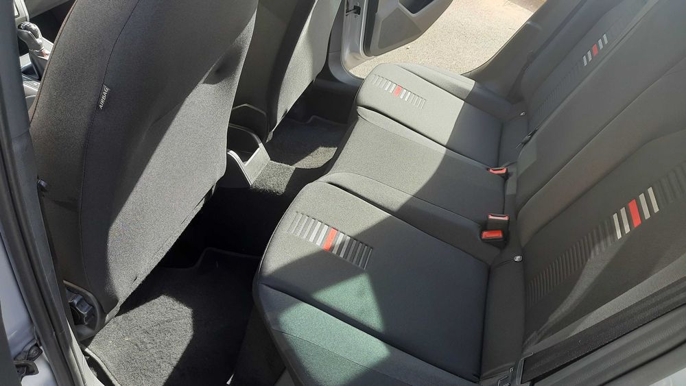 SEAT Arona 1.0 TSI FR 110Cv de Abril de 2021