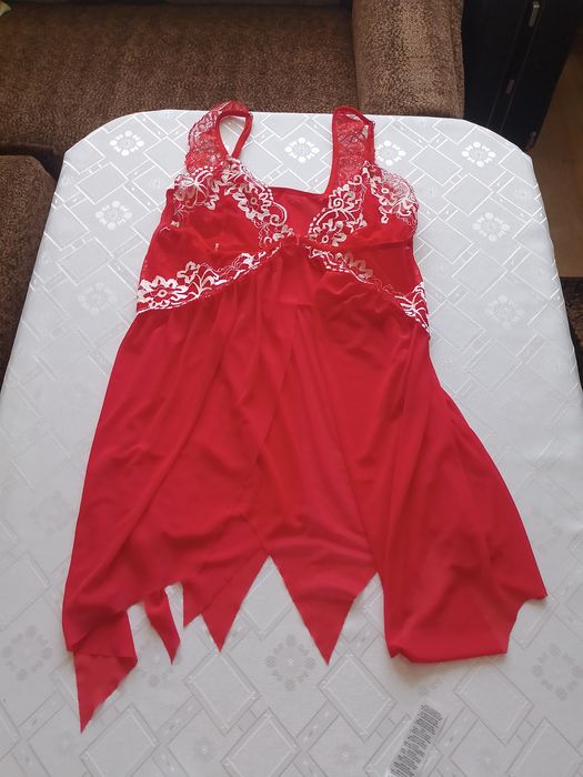 Bielizna damska czerwona rozmiar 38