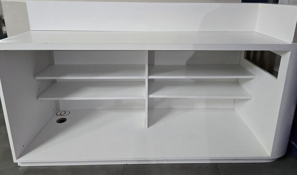 Lada sklepowa Stan dobry