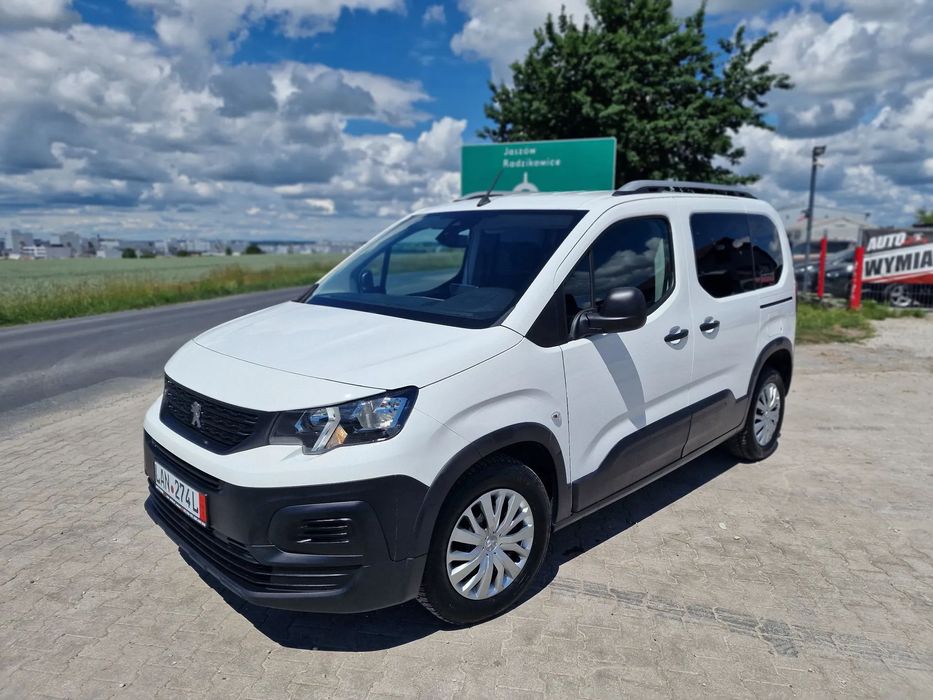 Peugeot Rifter Jeden Właściciel Serwisowany Bdb Stan Gotowy Do Jazdy Okazja Cenowa